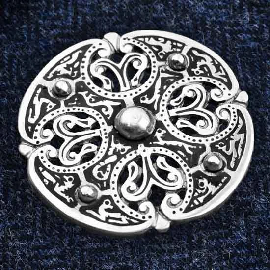 Galloway Bossed Disc Brooch – Pewter 5 Galloway Bossed Disc Brooch – Pewter - Image 3