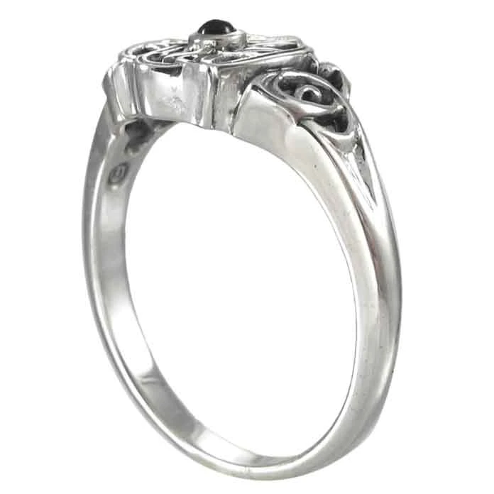 Silver Heart Pentacle Ring With Amethyst Accent 4 Silver Heart Pentacle Ring With Amethyst Accent - Image 2