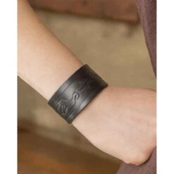 Small Leather Dragon Bracelet 7 Small Leather Dragon Bracelet -Chic Jewelry Store MY101493 3